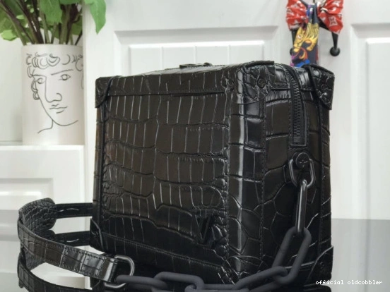 Official oldcobbler SOFT LOUIS VUITTON TRUNK 0824